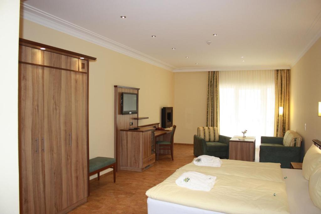 Wald-hotel Heppe Dammbach