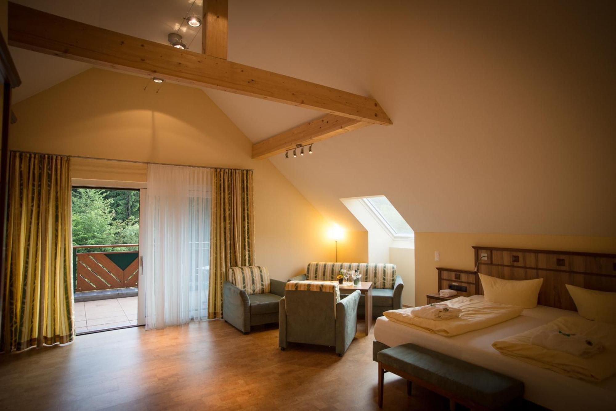 Wald-hotel Heppe Dammbach