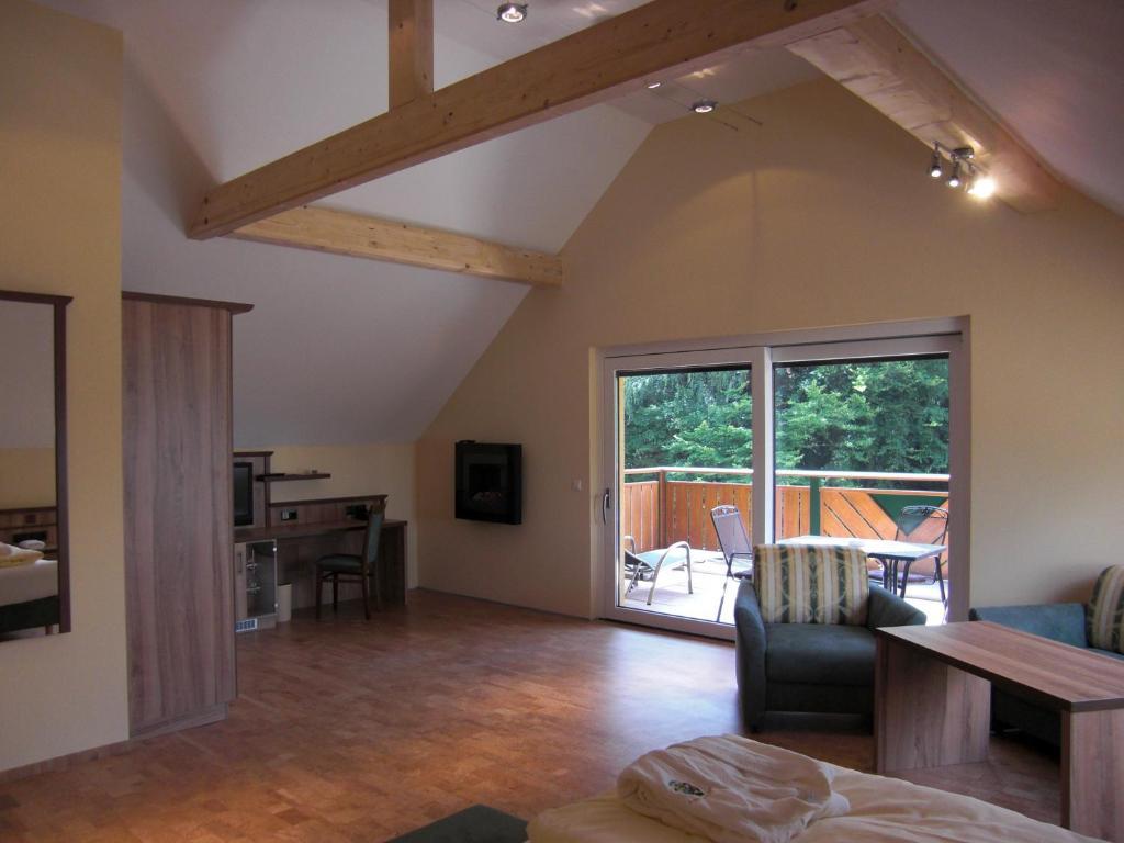Wald-hotel Heppe Dammbach