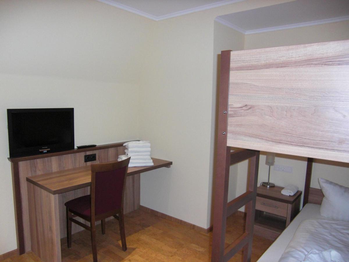 Wald-hotel Heppe Hotel Dammbach